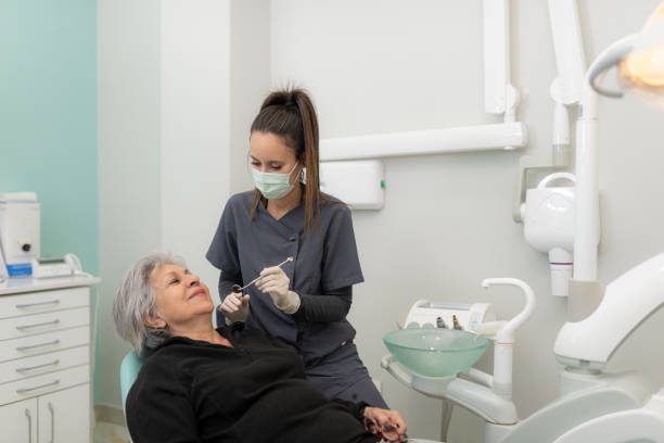 Best Broken or Cracked Tooth Emergency Dentist in Swansea, IL